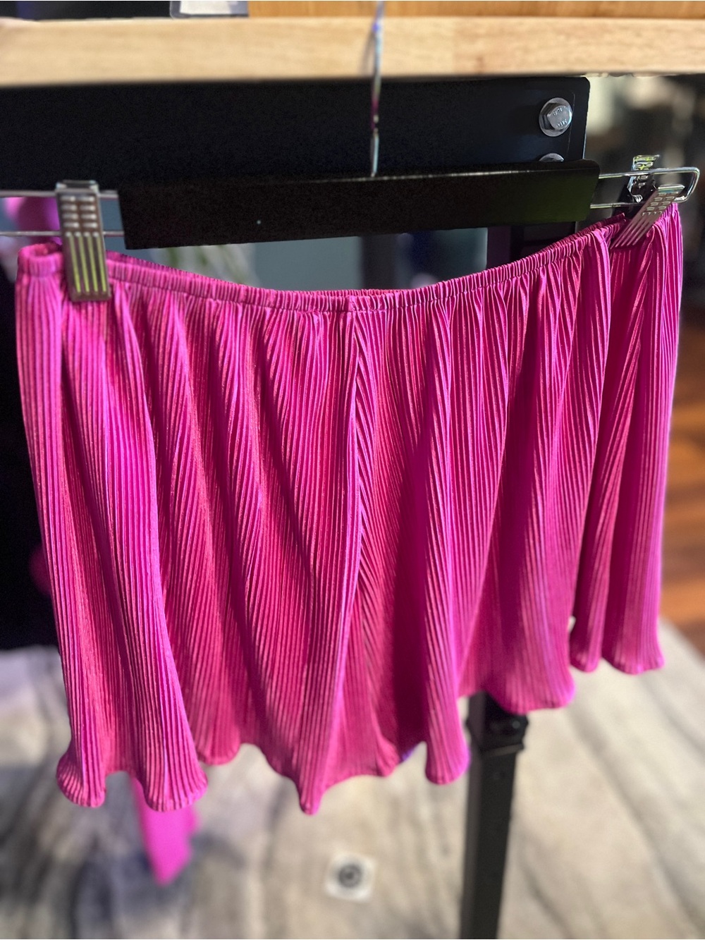 Women's Pink Pleated Mini Shorts